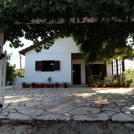 Apartmán Katomeris House